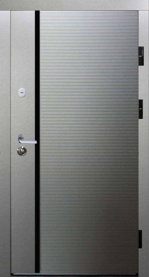 Входная дверь в квартиру Гранж-8